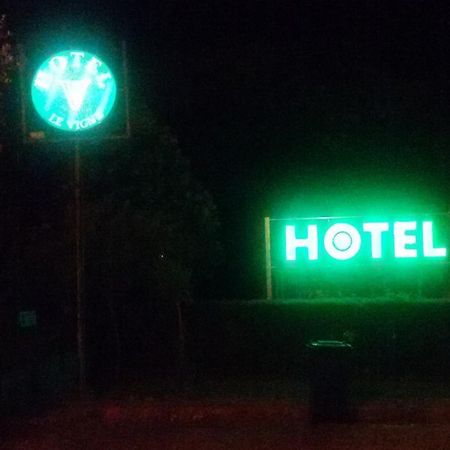 Hotel Le Vigne Contigliano Esterno foto